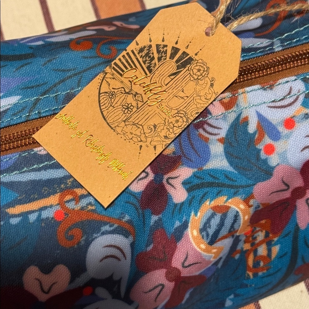 Catchfly Gold Horseshoe Cosmetic Pouch Bag NWT - Picture 9 of 12